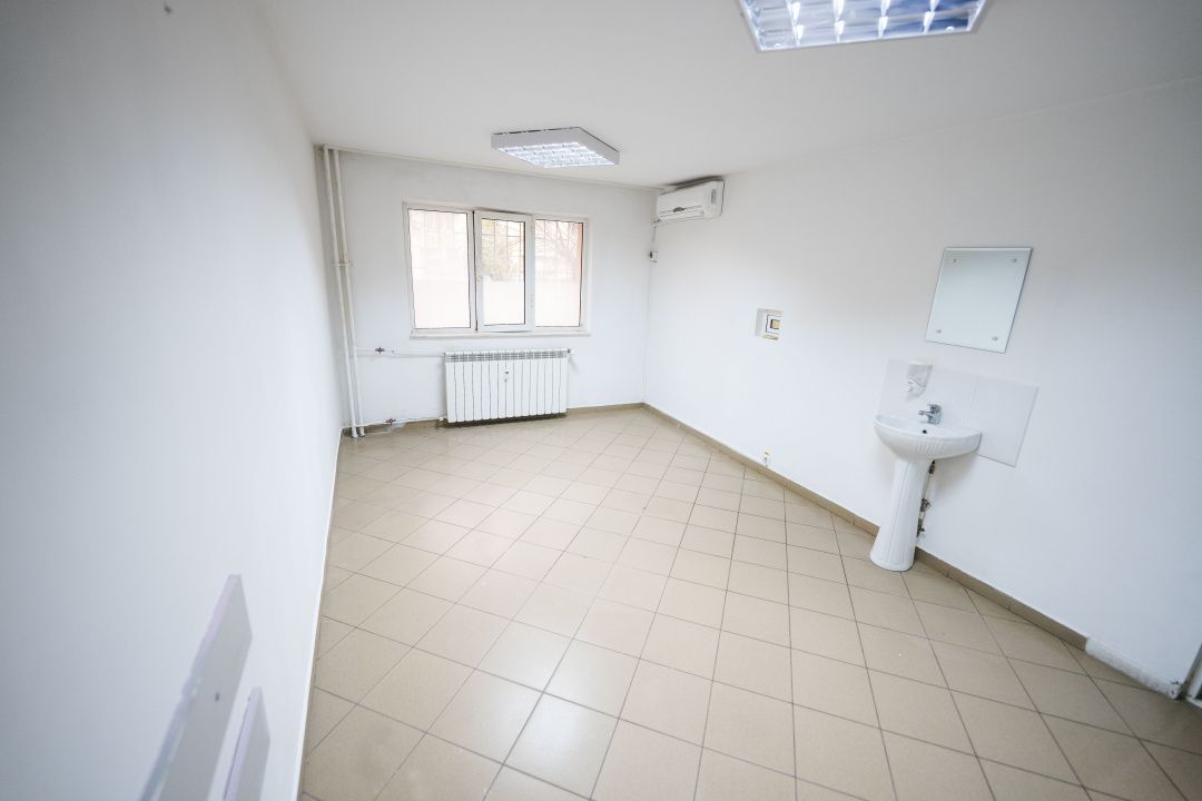 Spatiu parter, 56 mp, ideal cabinet medical, birouri sau servicii – Sarari - Poză 15
