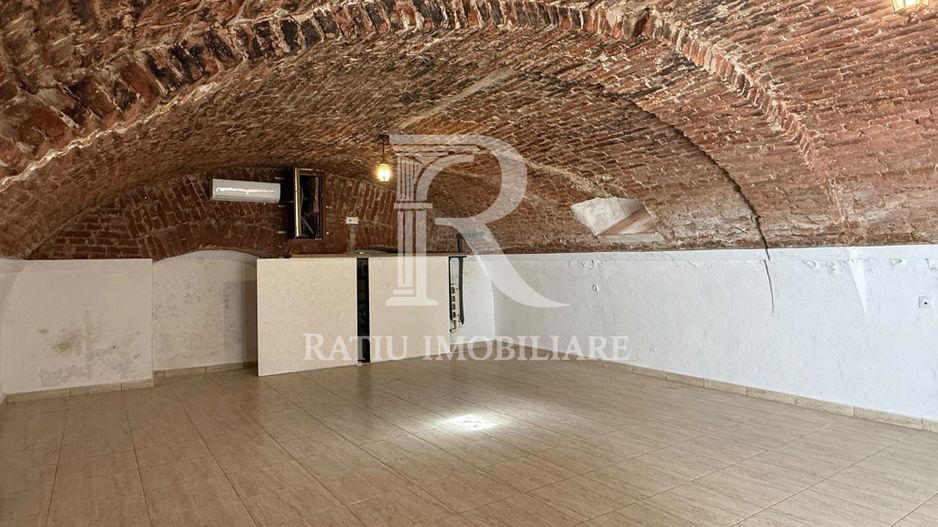 Spatiu Comercial | Ultracentral | 43 mp | Oradea - Poză 7