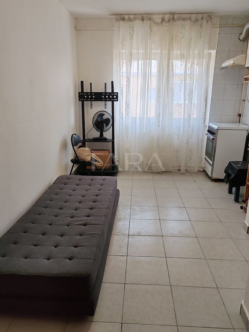 Apartament 1 cameră - OMV Mărăști - Poză 1
