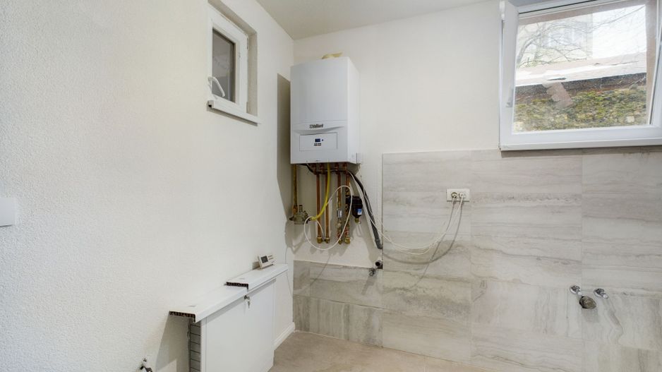 Apartament central 4 camere, foarte generos - Poză 5