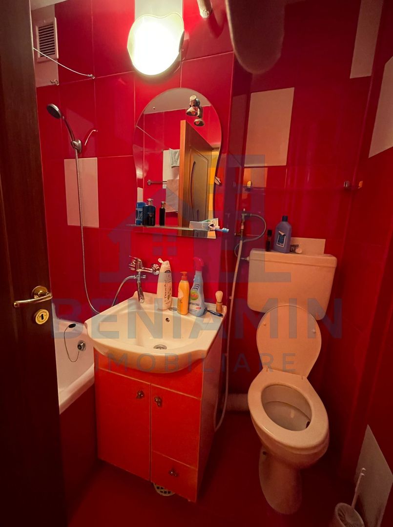 Apartament 2 camere - centrala - mobilat utilat etajul 3 zona Dacia - Poză 5