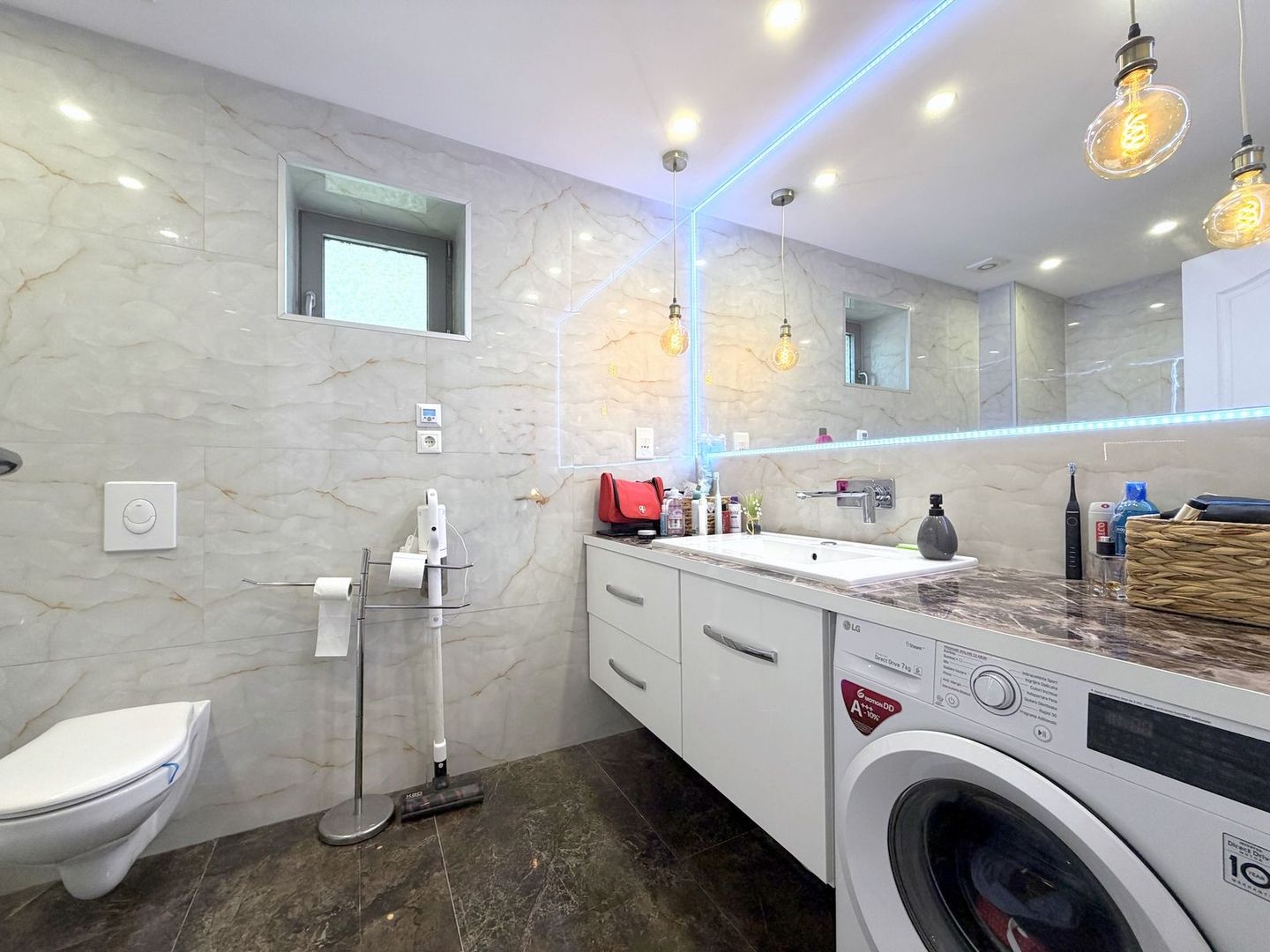 3 camere | boxa | loc parcare | GreenLake Sisesti - Poză 10