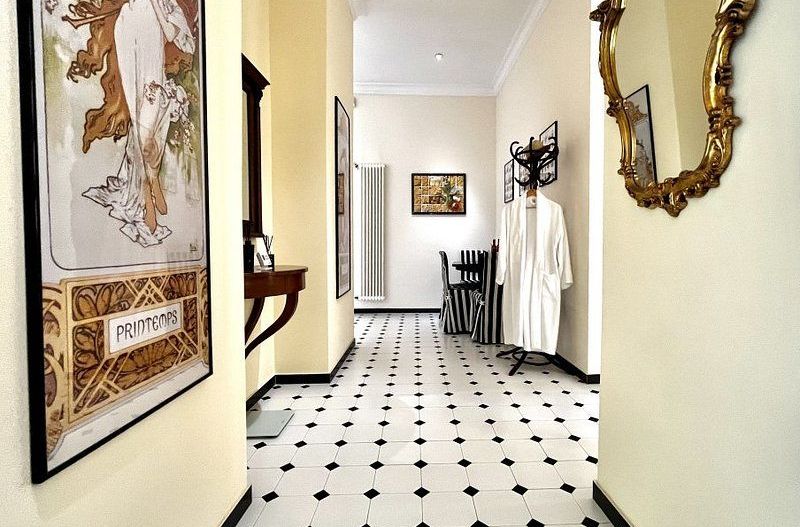 Tur virtual-2 camere, elegant arhitectural,  vedere in Piața Victoriei - Poză 21