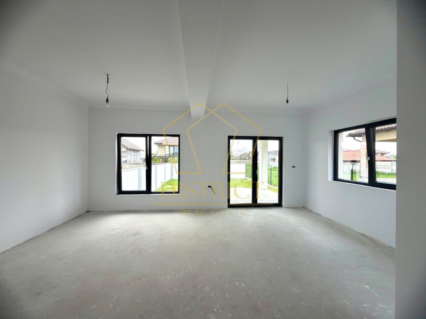 Duplex modern cu 4 camere și dressing I Ghiroda - Poză 1