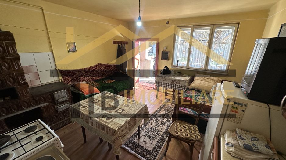 Casa de vanzare 4 camere, 2240mp teren, Zona Raciu - Poză 22