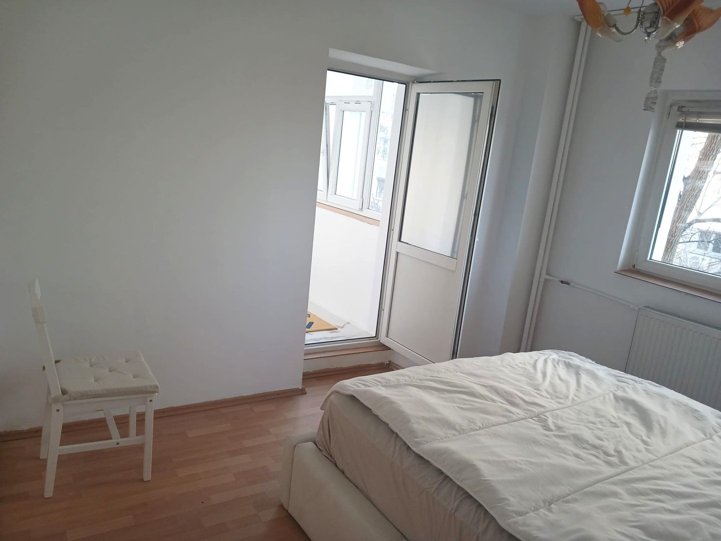 Apartament 3 camere Drumul Taberei-Bulevard 1 Mai - Poză 1