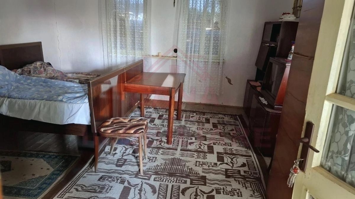 GHERTENIȘ\ CASĂ 3 CAMERE  TEREN 4636 MP\ COMISION 0% - Poză 2