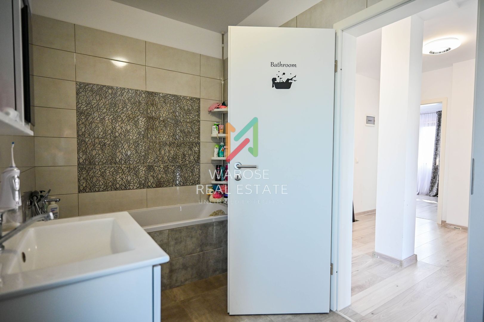 Casa 6  camere| Moderna | Sanpetru | o% Comision - Poză 19