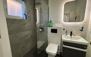 Cauti o Casa  cu  TEREN mare, GARAJ si PIVNITA? - Poză 14