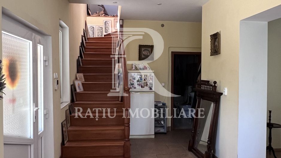 Casă cu 4 camere de vânzare | Parcelă de 700 mp | Sântandrei | Bihor - Poză 7