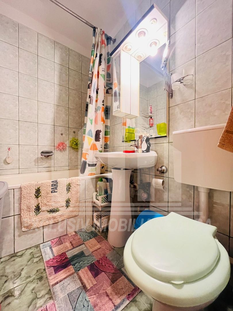 Apartament 3 camere Cetate-Closca, etaj 2, finisat - Poză 7