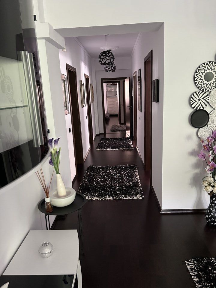 Apartament 4 camere lux zona Aviatiei-Caramfil - Poză 8