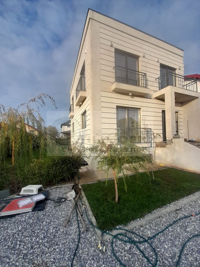 Vila D+P+1E Hlincea, 5 camere, 160 mp utili, teren 606 mp – 249.900 € - Poză 1