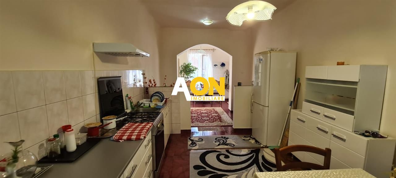 Casa 4 camere si 450 mp teren ultracentral - Poză 8