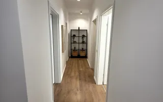 Apartament cu 3 camere | Etaj 1 | Ultracentral |  Oradea - Poză 12