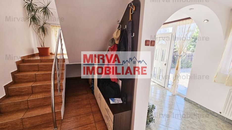 Vanzare vila 6 camere + spatiu comercial, mobilata si utilata, in Blejoi - Poză 8