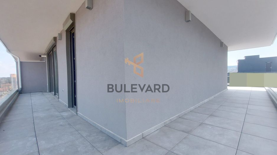 Penthouse cu terasa de 54 mp, zona strazii Anton Pann! - Poză 2