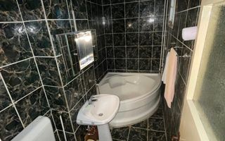 Oportunitate | Apartament 2 camere de vânzare – Pajura - Poză 13