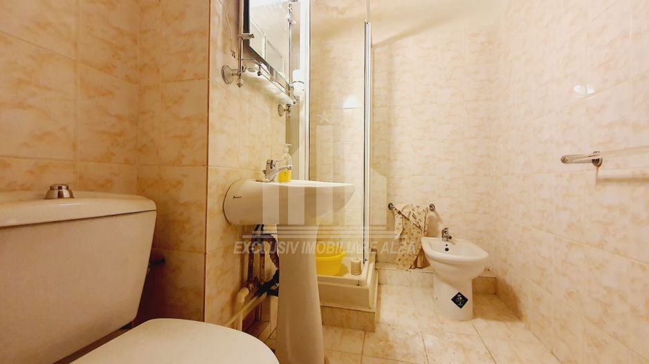 Apartament 4 camere decomandate | 100 mp | Etaj 1 | Garaj | Cetate - Poză 6