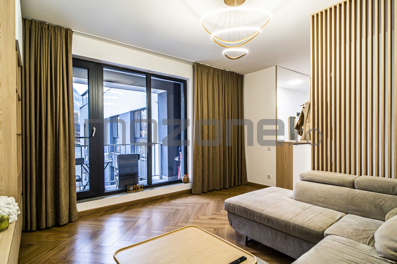 Plaza Mall, 2 camere, decomandat, 60 mp, etaj 2, mobilat, parcare subsol, boxa - Poză 5