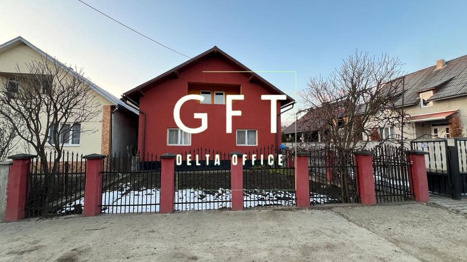 Casa de vanzare la Cepari - Poză 1