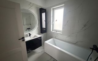 Disponibila imediat. Zona centrala. Toate utilitatile si asfalt - Poză 20