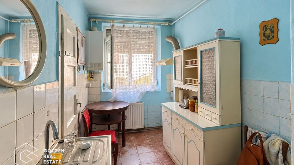 Apartament 2 camere, ultracentral, acces auto - PRET DE GARSONIERA - Poză 7