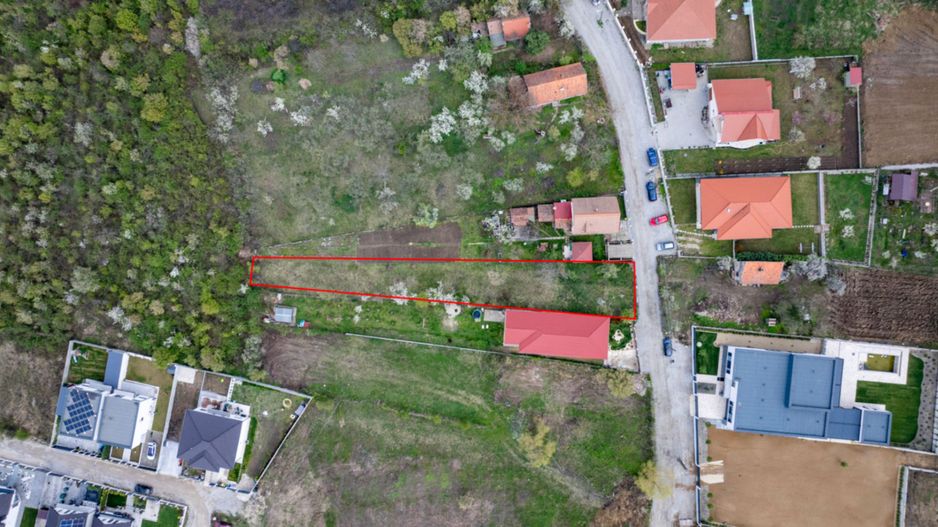 TEREN INTRAVILAN 1080MP STR.RASPANTIILOR / COLINELOR - Poză 6