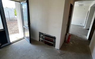 Casă de vânzare în Buituri – ideală pentru personalizare - Poză 7