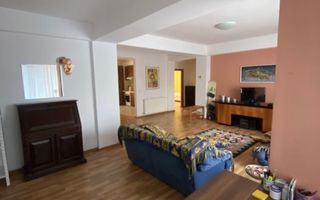 Apartament 3 camere Strada Rodnei - Poză 1