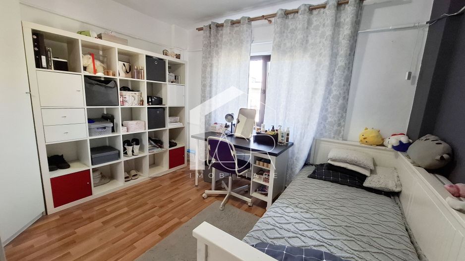 Apartament cu 3 camere, ultracentral - Poză 11