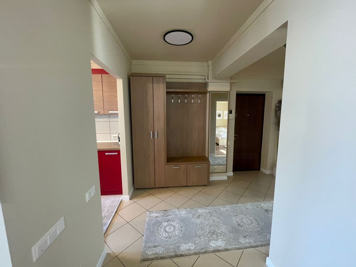 Apartament cu 3 Camere de Inchiriat I Suceava/Centrali I 500Euro/Luna - Poză 4