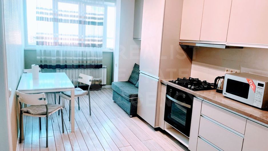 Chirie, apartament, 2 camere, str. Arheolog Ion Casian-Suruceanu, Bota - Poză 1