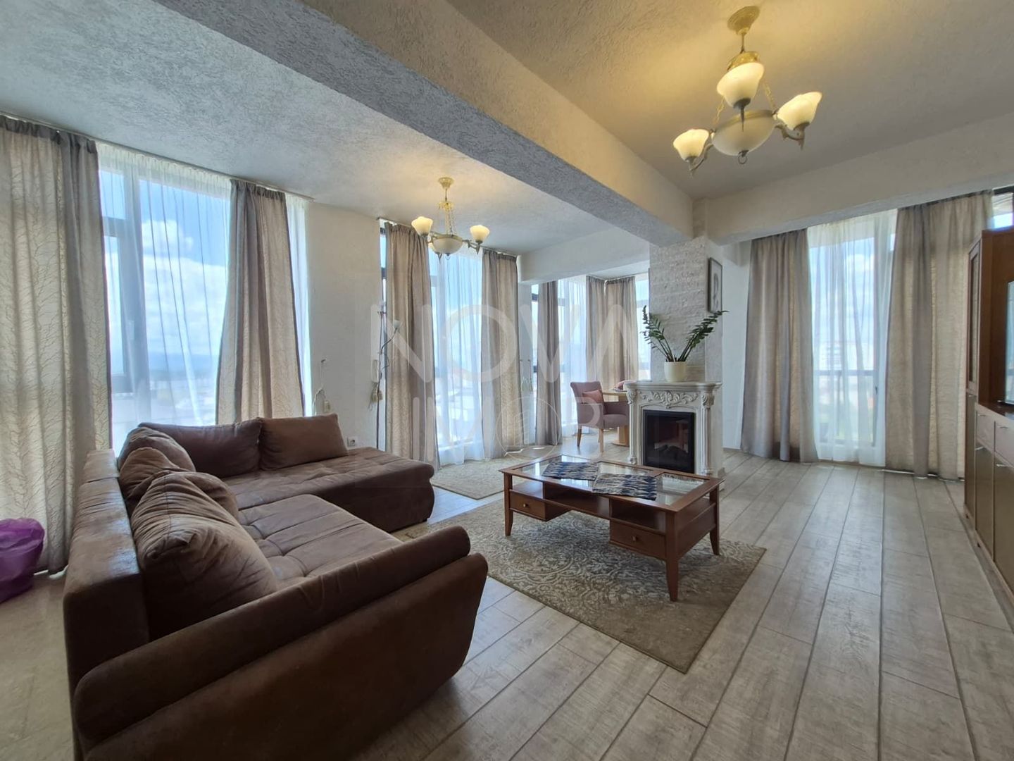 Apartament 2 camere mobilat utilat modern - Doamna Stanca - Poză 1