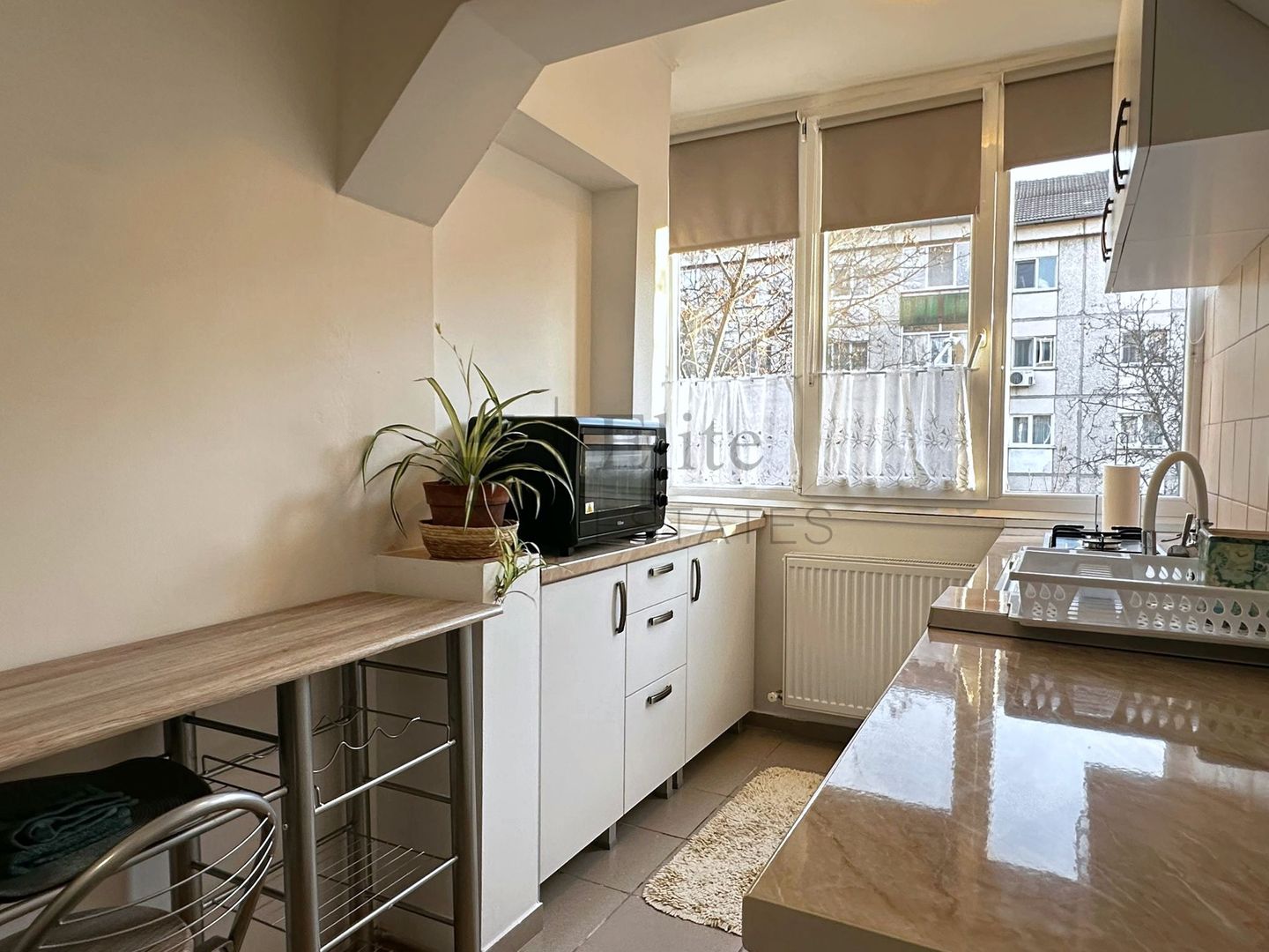 Apartament cu 1 camera de inchirat in Rogerius - Poză 8