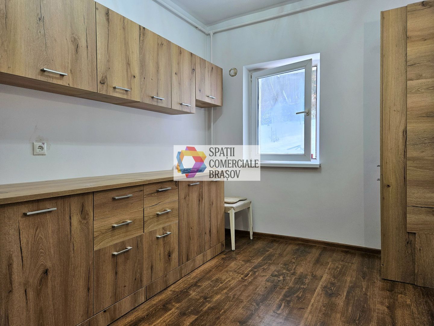 Apartament cu doua camere, zona Racadau 50 mp - Poză 6