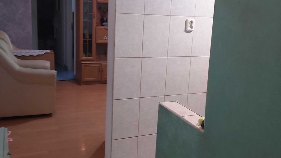 BRASADAS vinde ap 3 cam utilat etaj 2/4 Micro14 Prahova. - Poză 5