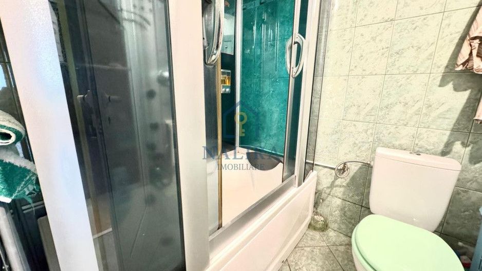 Casa de vanzare zona centrala Victoriei - Poză 8