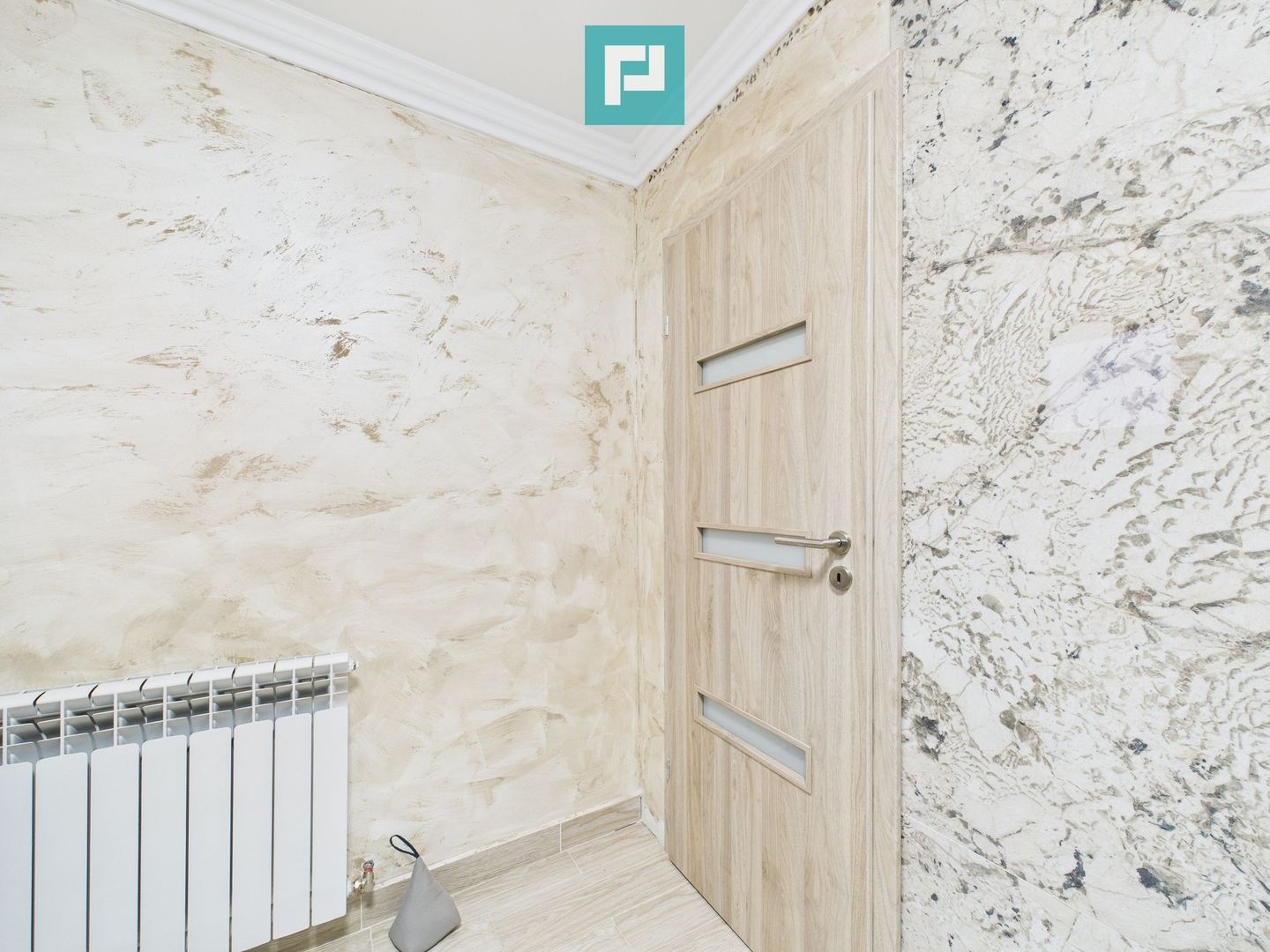 Casă cu 3 camere, P+1–Giarmata - Poză 17