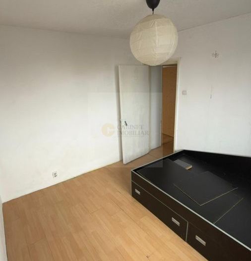 3 Camere - 63MP | Adapost Antiaerian | Metrou Grivita - 10 minute - Poză 9