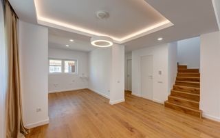 Vila Otopeni central, 222 mp cu gradina - Poză 9
