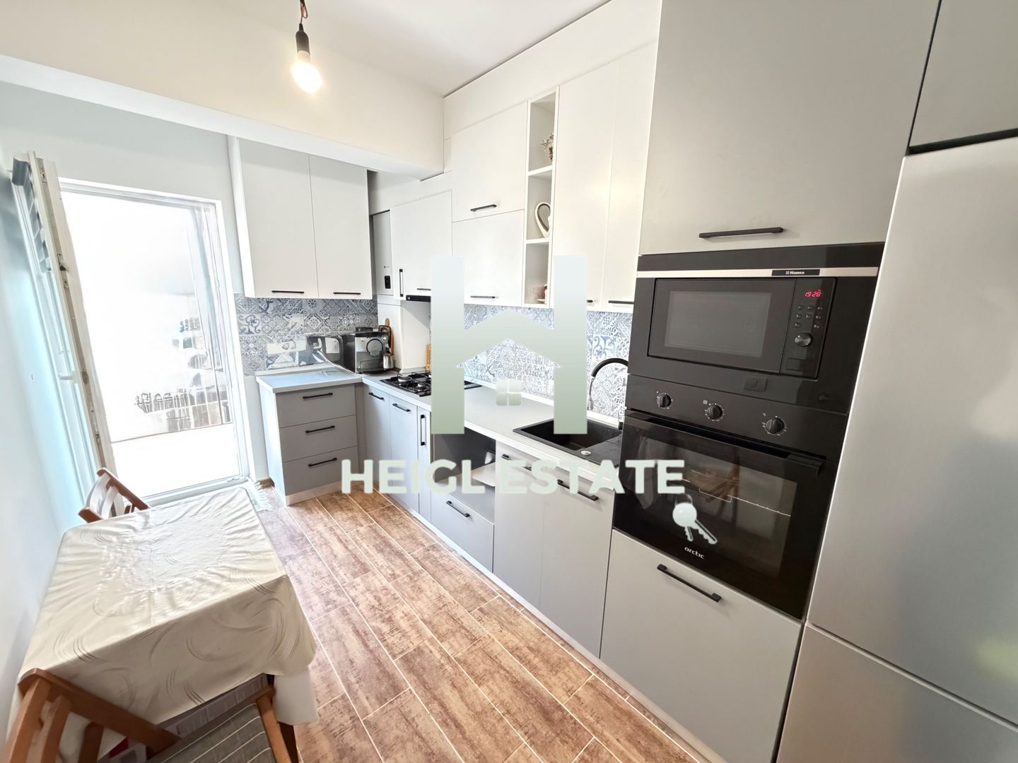 Apartament cu o camera decomandat in Giroc - Poză 3