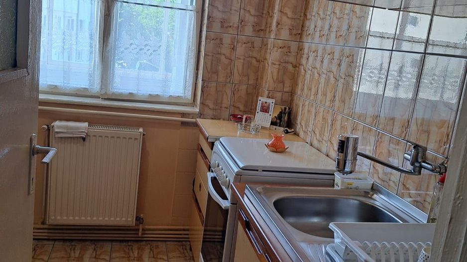 Apartament de vanzare 2 camere Siretului colt cu Calea Dumbravii Et 3 - Poză 5