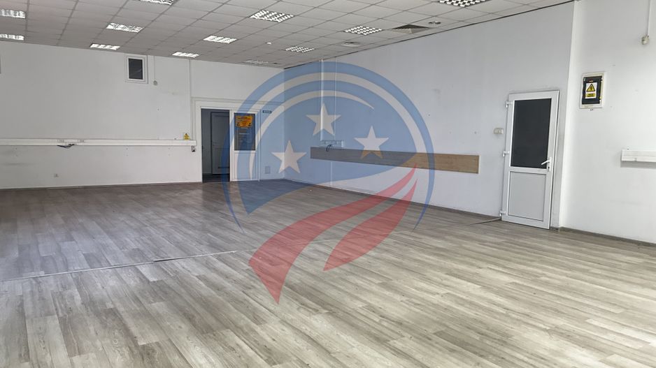 Clădire comercială P+2E, 1000 mp - Poză 1