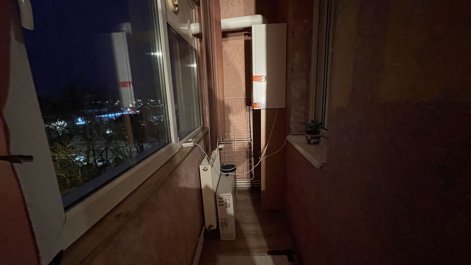 Apartament 2 camere,bloc reabilitat in zona -Torontalului - Poză 6