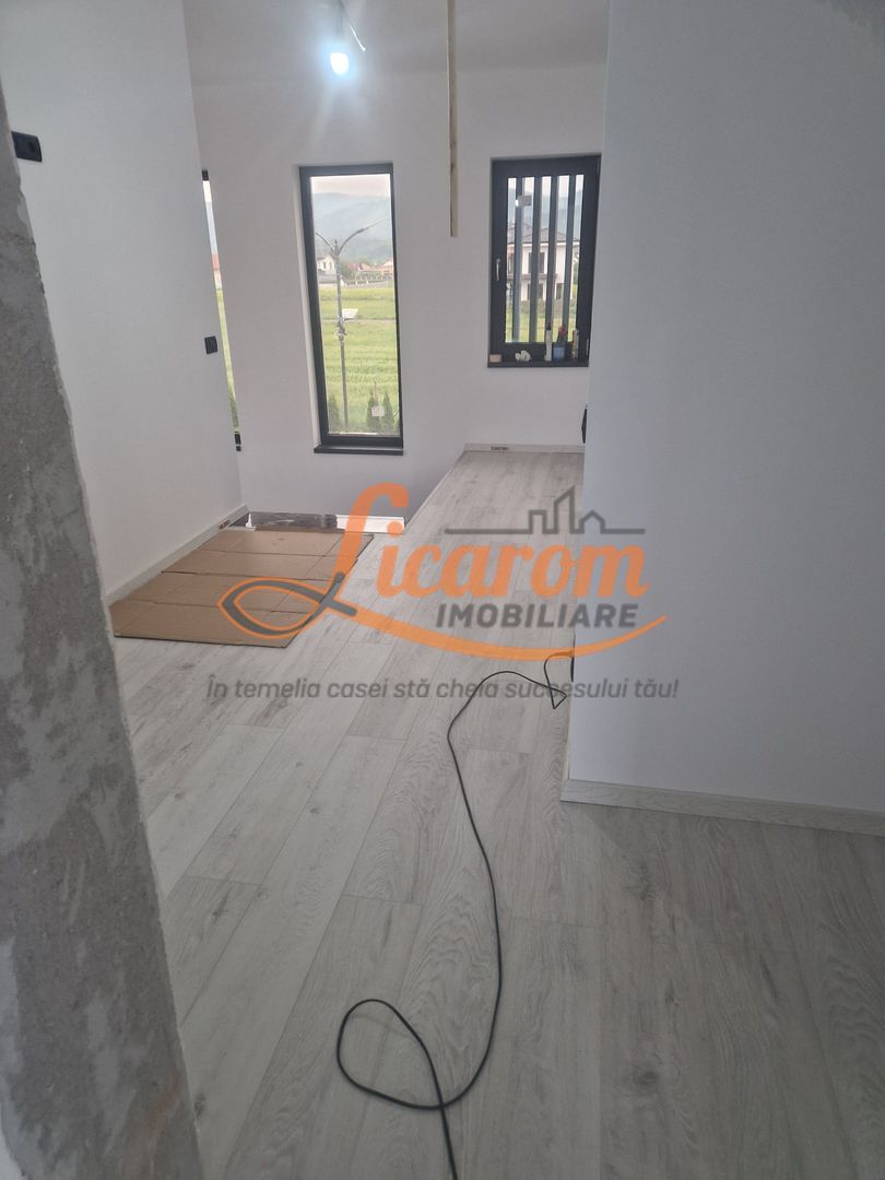 Vila individuala Cristian P+E, 4 camere,"La cheie" teren 511 mp. - Poză 19