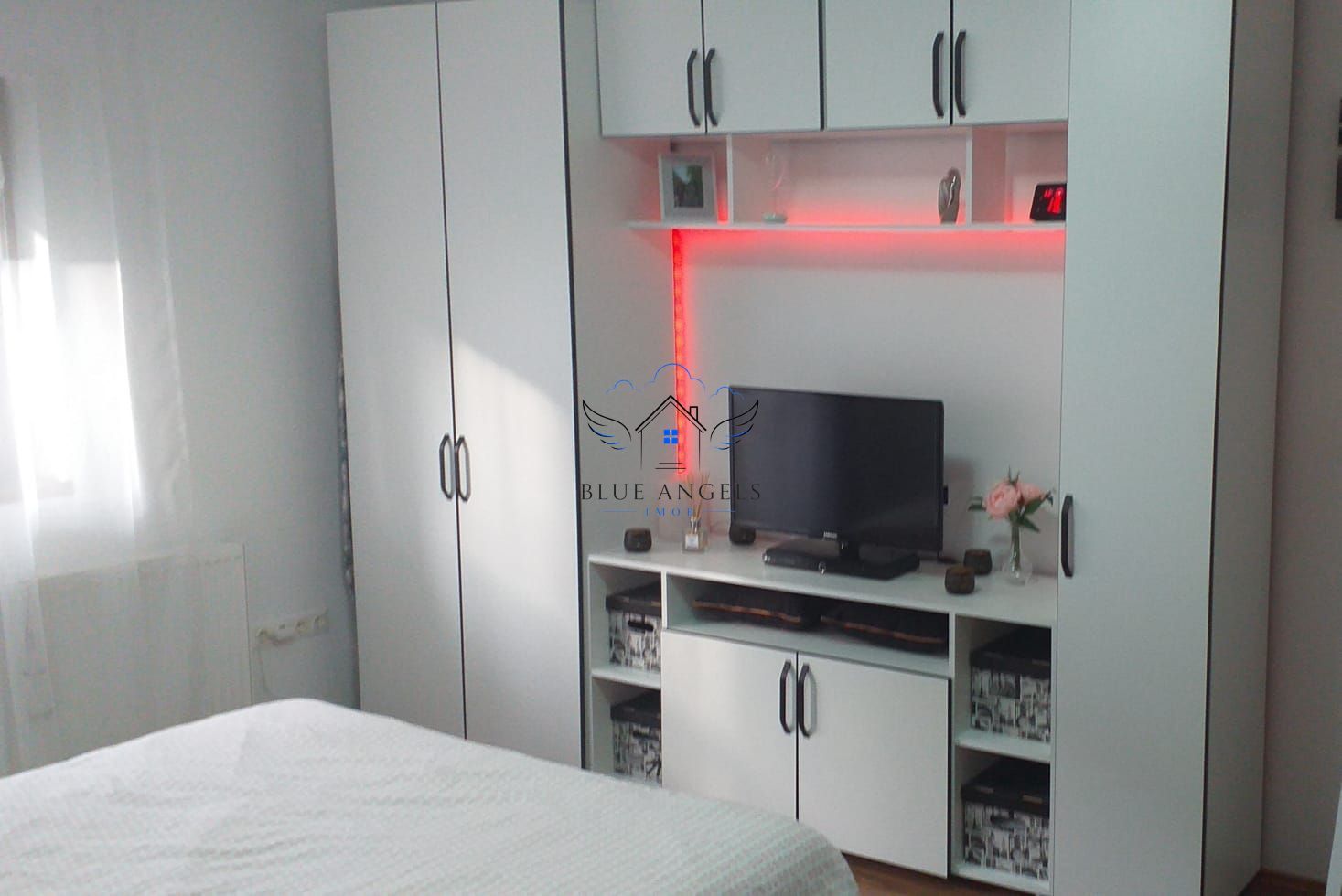 Apartament 3 camere, 120 mp, in vila, curte proprie – zona Tractorul - Poză 4