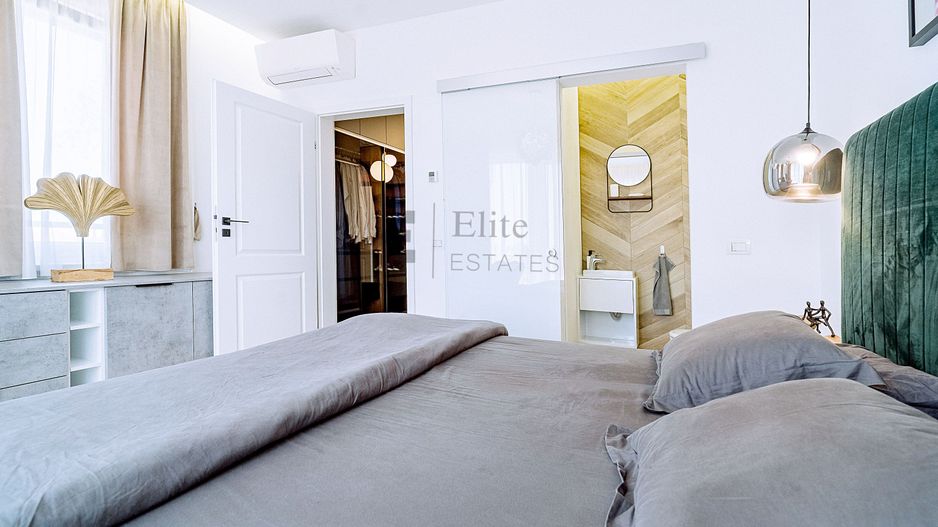 Penthouse de lux 530 mp ultracentral in Oradea - Poză 22