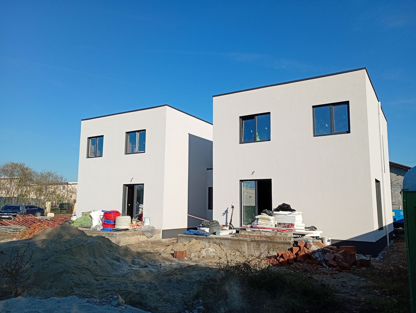 Sanandrei Duplex cu Perete Dublu, Proiect Modern - Poză 4