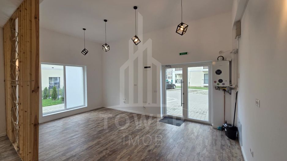 Spațiu de birou cu terasa de 80 mp de vânzare în Șelimbăr . - Poză 3